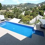 Vila Leeloo - Location Maitikoa