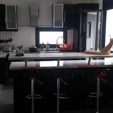 Leeloo - Location Maitikoa *