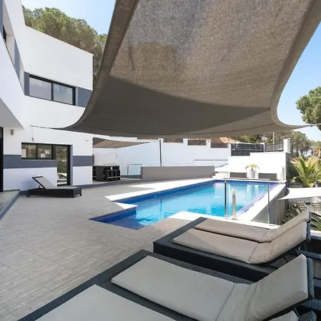 Leeloo - Location Maitikoa