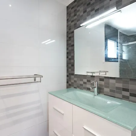 Leeloo - Location Maitikoa *