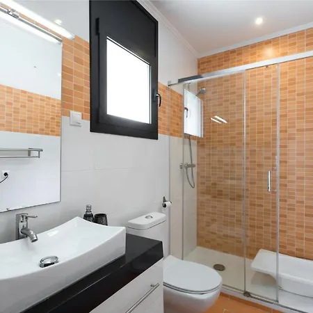 Leeloo - Location Maitikoa * Льорет-де-Мар